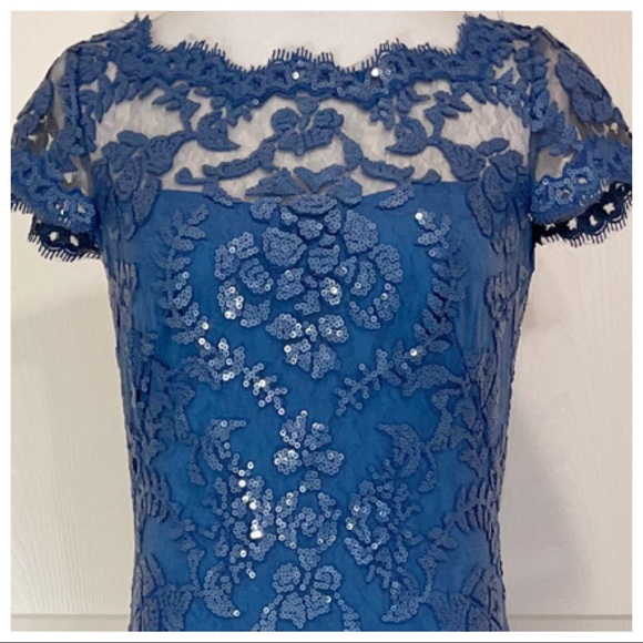 Tadashi Shoji PAILLETTE EMBROIDERED LACE CAP SLEEVE GOWN - Picture 5 of 10